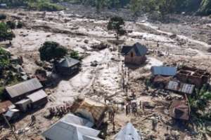 An Official Reports 200,000 People Displaced Due to Flooding in Somalia.