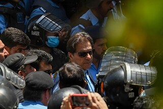 Anti-Encroachment Drive Conducted at Imran Khan’s Lahore Home as Police Unable to Enter