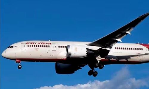 Attempted Strangulation by Man on Newark-Mumbai AI Flight Due to Panic Attack Towards Wife