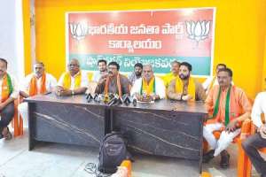 Bharatiya Janata Party Alleges Betrayal by CM K Chandrashekar Rao in Lakshmidevi Palli Reservoir, Rangareddy