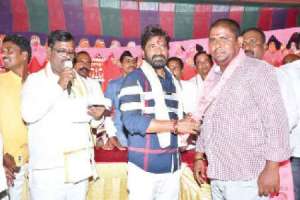 BRS gains 50 local BJP leaders in Mahbubnagar