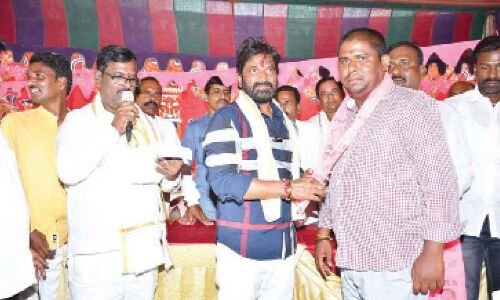 BRS gains 50 local BJP leaders in Mahbubnagar