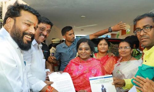 BRS leaders accused by BJP leaders, complaint lodged with Governor Tamilisai Soundararajan