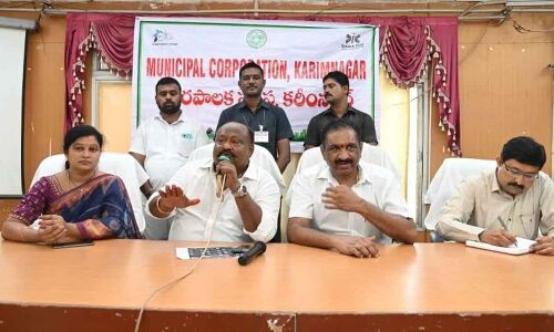 Gangula Kamalakar announces grand festival to celebrate Telangana state day in Karimnagar