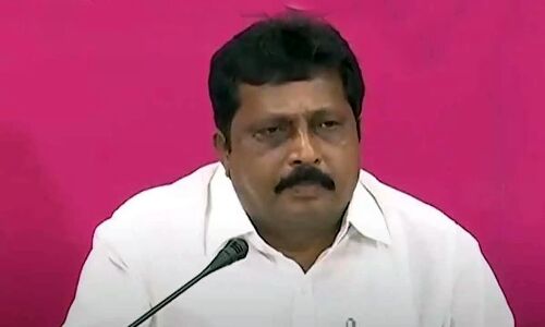 Golla Kuruma community demands apology from Revanth Reddy, says MP Lingaiah