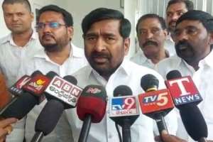 Jagadish Reddy alleges Modi government’s conspiracy behind scrapping of Rs 2,000 note in Suryapet