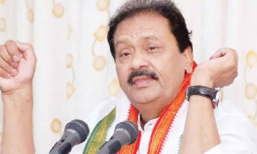 K Tarakarama Rao criticized by Mohammed Shabbir Ali for deaths caused by rain in Hyderabad