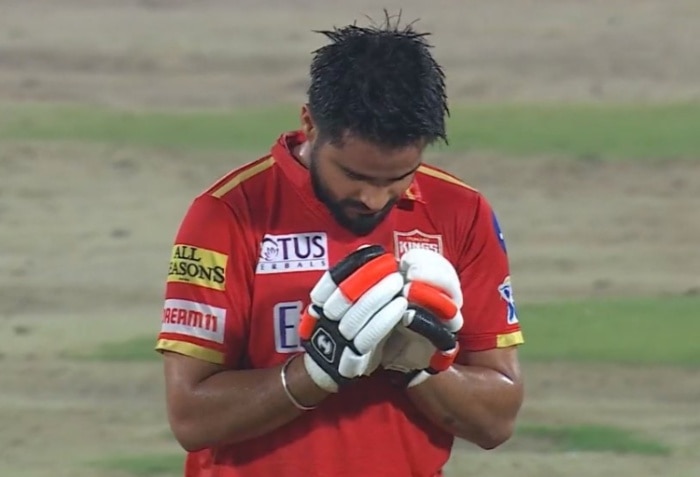 Maiden IPL Century by Prabhsimran Singh Against Delhi Capitals