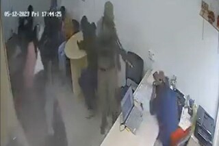 Off-Duty Ugandan Policeman Caught on Camera Shooting Indian Banker with AK-47 During Loan Dispute