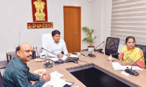 Officials in Mahbubnagar instructed to monitor fraudulent seed vendors.