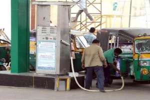 Old gas kits still used by Hyderabad city autos despite Centre’s regulations