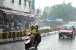 Old Karimnagar receives heavy rainfall in Telangana