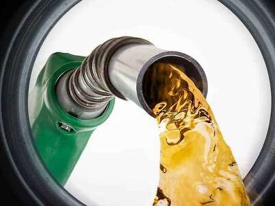 On May 5, 2023, Petrol and Diesel Prices Remain Unchanged in Hyderabad, Delhi, Chennai, and Mumbai.