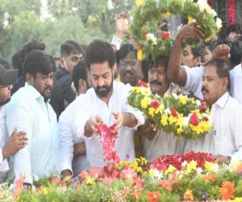 On NTR's 100th birth anniversary, Balakrishna and Jr NTR pay homage.