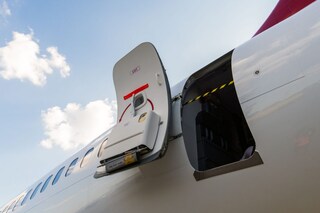 Opening Emergency Door on Asiana Airlines Flight During Landing in South Korea Results in Man’s Arrest