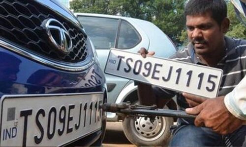 Police require new vehicles to be registered within 30 days