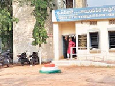Rangareddy Collector goes mobile due to pending Dharani files issue