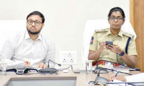 Ryots in Wanaparthy receive high-quality seeds, confirms District Collector Tejas Nandalal Pawar.