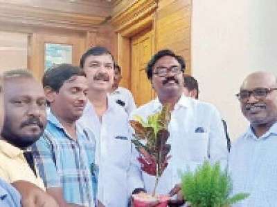 Thank CM K Chandrashekar Rao: Regularized junior lecturers express gratitude in Khammam