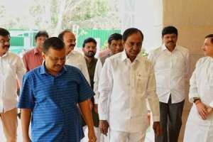 Today’s meeting between Arvind Kejriwal and KCR in Hyderabad is the center of attention.