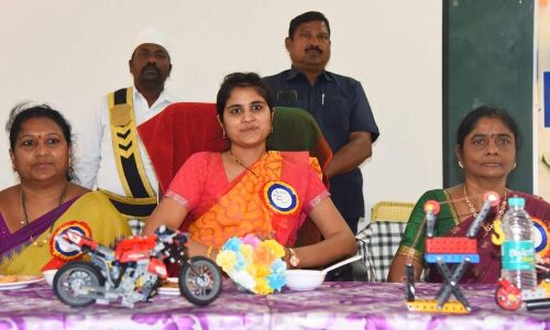 Valluri Kranti, the collector, pays a visit to the summer camp at Gattu for SW.