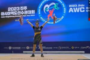 With Only Two Successful Lifts, Saikhom Mirabai Chanu Places Sixth in Asian Championship.