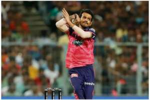 Yuzvendra Chahal Overtakes Dwayne Bravo to Claim Highest Wicket-Taker Title in IPL 2023