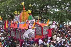 Accident during Tripura Rath Yatra leaves six dead and 18 injured
