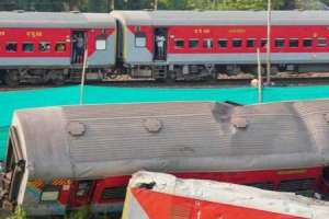 Accident site passed by Coromandel Express