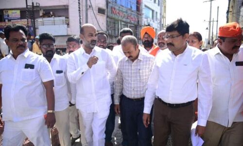 Bandi Sanjay Kumar reveals Centre’s expenditure of Rs 1.9L cr on national highways in TS over 9 years