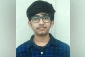 City Boy from Hyderabad Tops JEE Advanced Exam