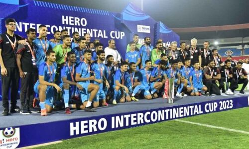 Families of Balasore train accident victims receive Rs 20L donation from Indian football team