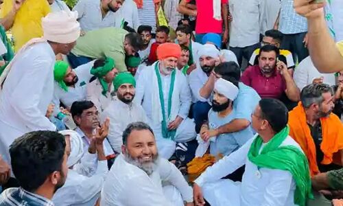 Farmers’ Sit-In Forces Closure of NH-44 Between Delhi and Chandigarh