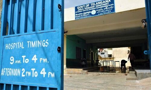 Government veterinary hospitals in Hyderabad plagued by poor services