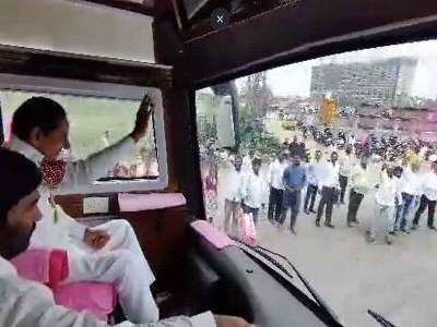 KCR to Lead 500-Vehicle Rally Covering 300km into Maharashtra