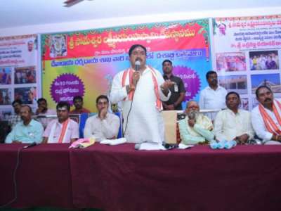 Minister Dayakar Rao | Temples to regain their former glory under CM KCR: Minister Errabelli