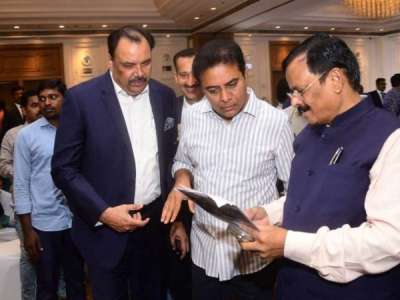 Minister KTR congratulates senior leader PEL Srinivas from the BJP