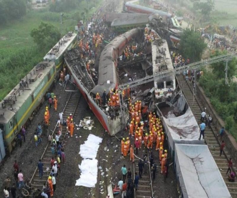 Minister reports one fatality and 14 injuries in train disaster involving Andhra passenger in Odisha