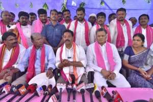 MLA Pailla Shekar Reddy | Konda Tavi.. IT Degree obtained by a Shepherd : Information on MLA Pailla Shekar Reddy