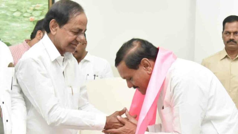 NCP Maharashtra Deputy Chairman Moves to BJP