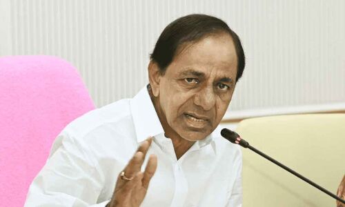 Officials instructed by KCR to provide farmers with irrigation water