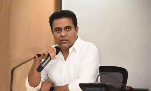 Party corporators urged by KTR to utilize ward offices for addressing people’s issues