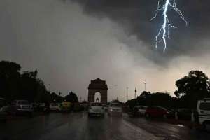 Possible thunderstorm expected in Delhi.