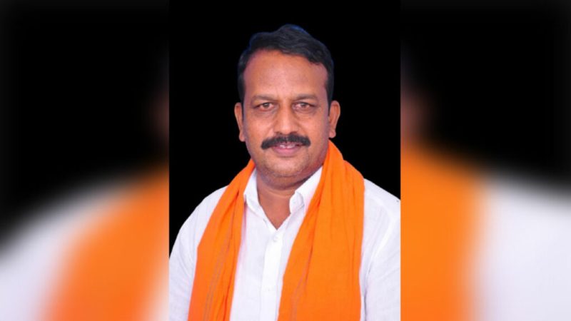 Sadness in Karimnagar District.. Sarpanch dies in road accident