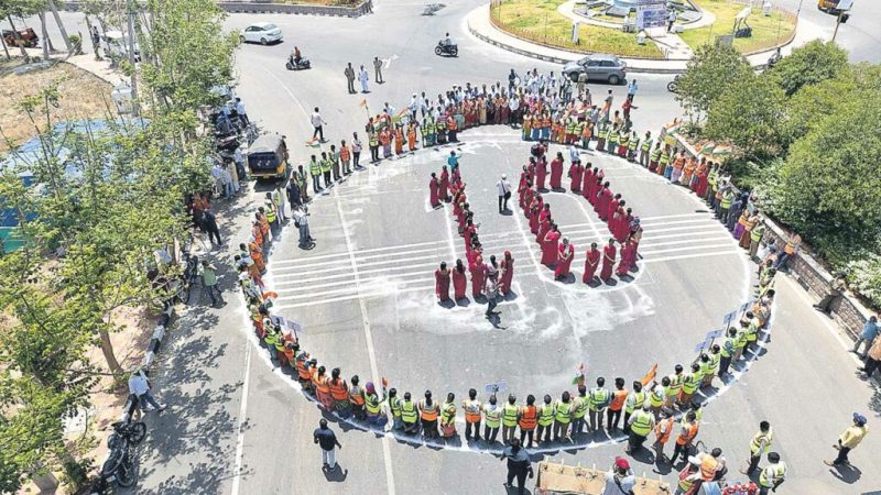 “Superpālanē mā lakṣyaṁ” translates to “Superior Management is our Goal” in English.