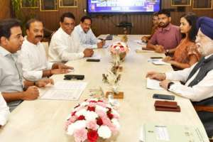 Telangana | Central Minister praises the sanitation hub for a year