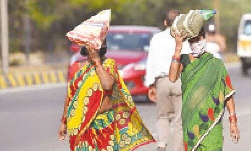 Temperature hovers over 43oC as Hyderabad reels under intense heat