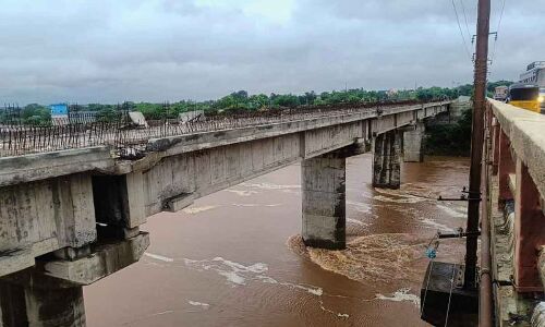 Bhadrahclam still experiencing Godavari flood at first warning level