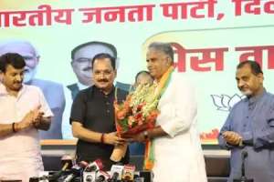 BJP welcomes two AAP leaders into its fold
