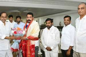 CM KCR holds meeting with Bhim Army Chief Chandrasekhar Azad